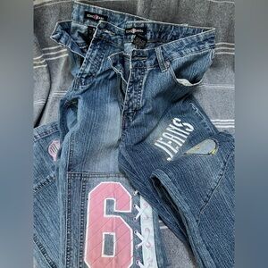 2 pairs of Rare Soho Jeans New York & Co Embroidered patches Jeans size 9
